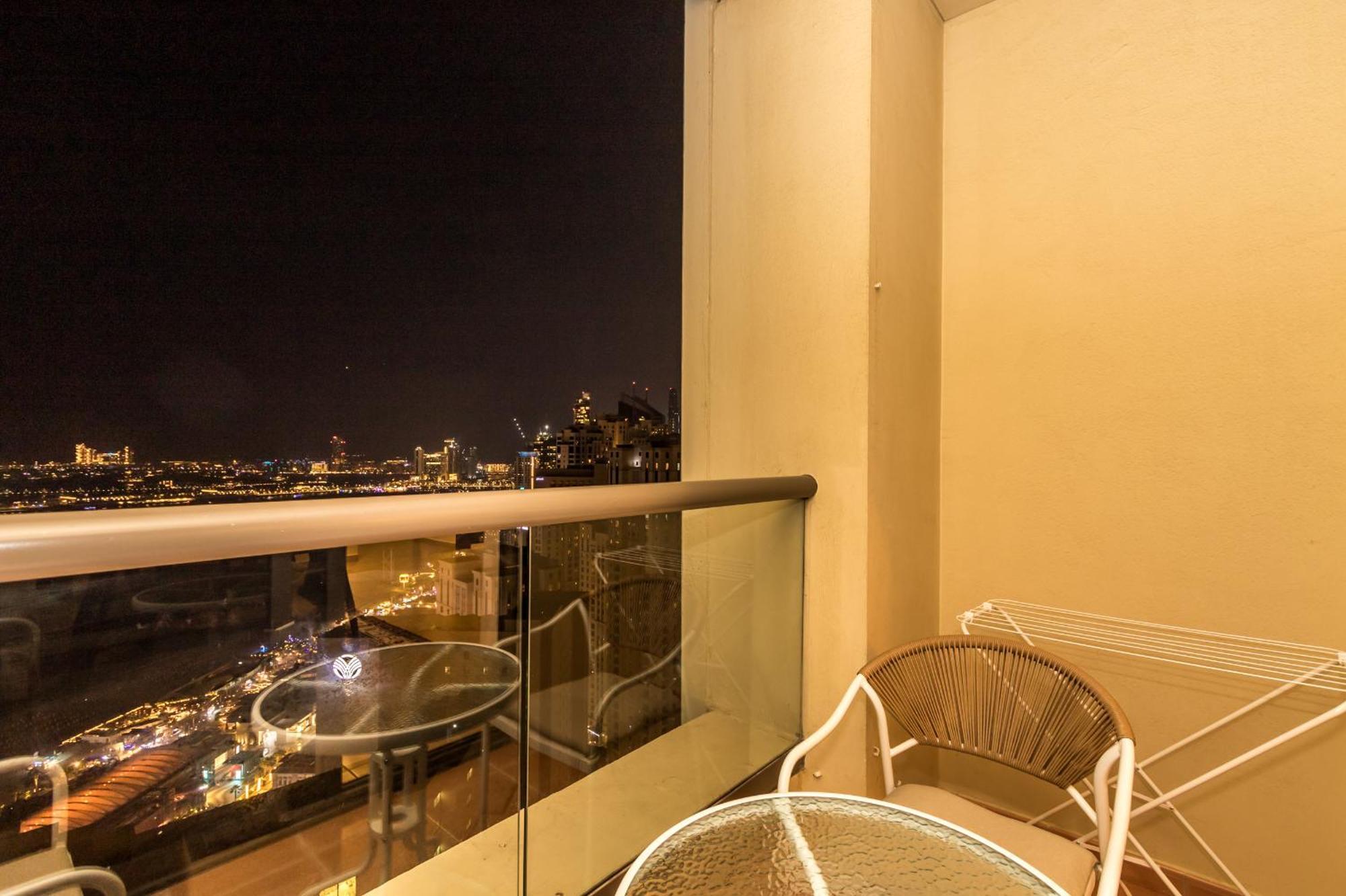 The Premium Jbr Sea View Luxury Suite Awarded "Traveller Award 2025" Dubai Eksteriør billede